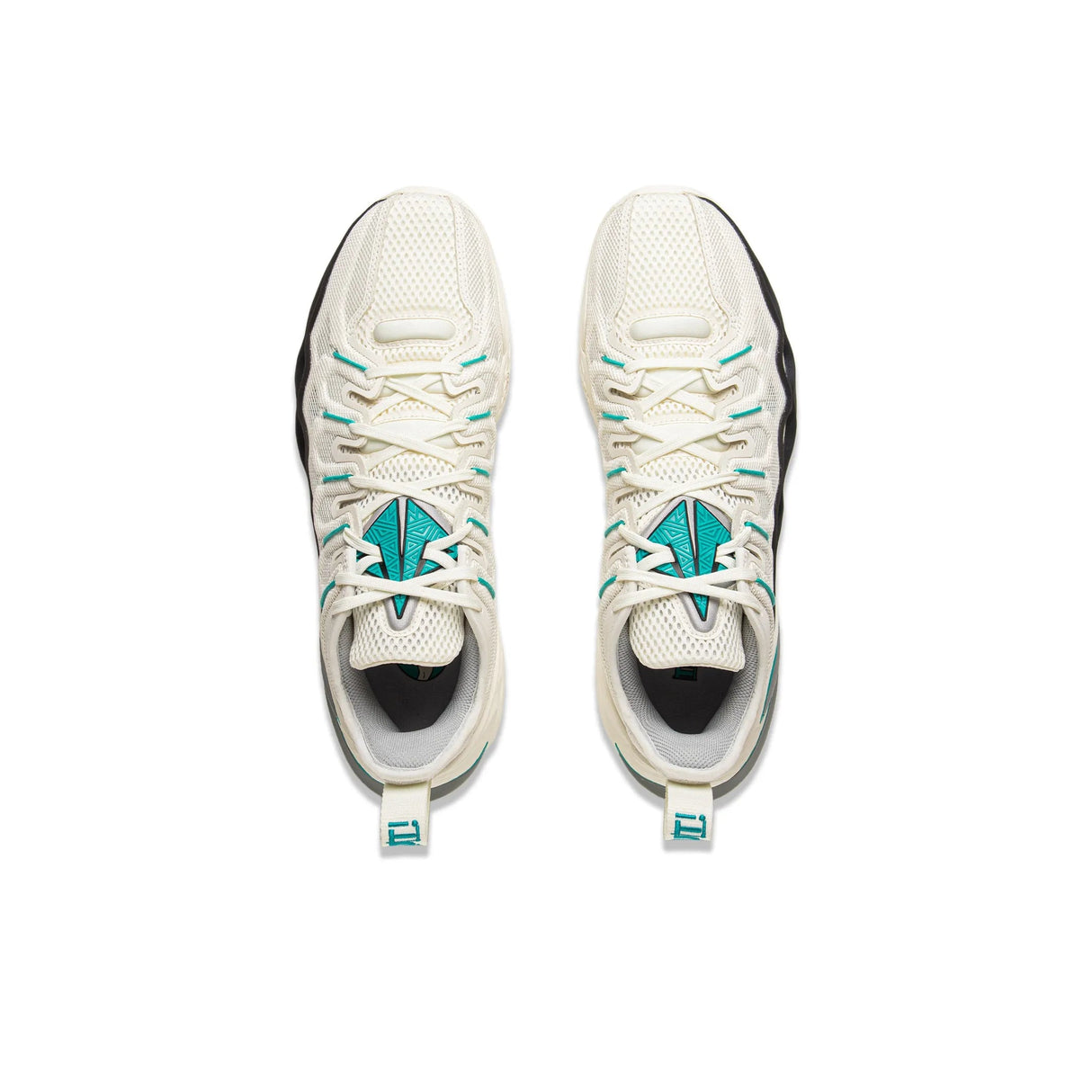 Top-down view of Li-Ning Jimmy Buckets Pause basketball shoes