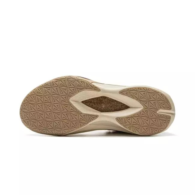Li-Ning JB3 Coffee outsole pattern for traction and grip