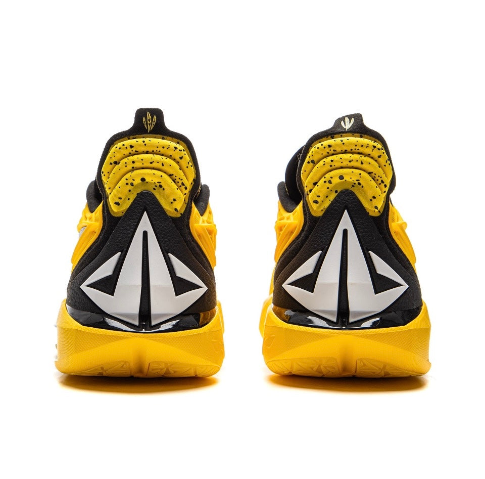 Li-Ning JB3 Marquette University heel view showing shoe structure