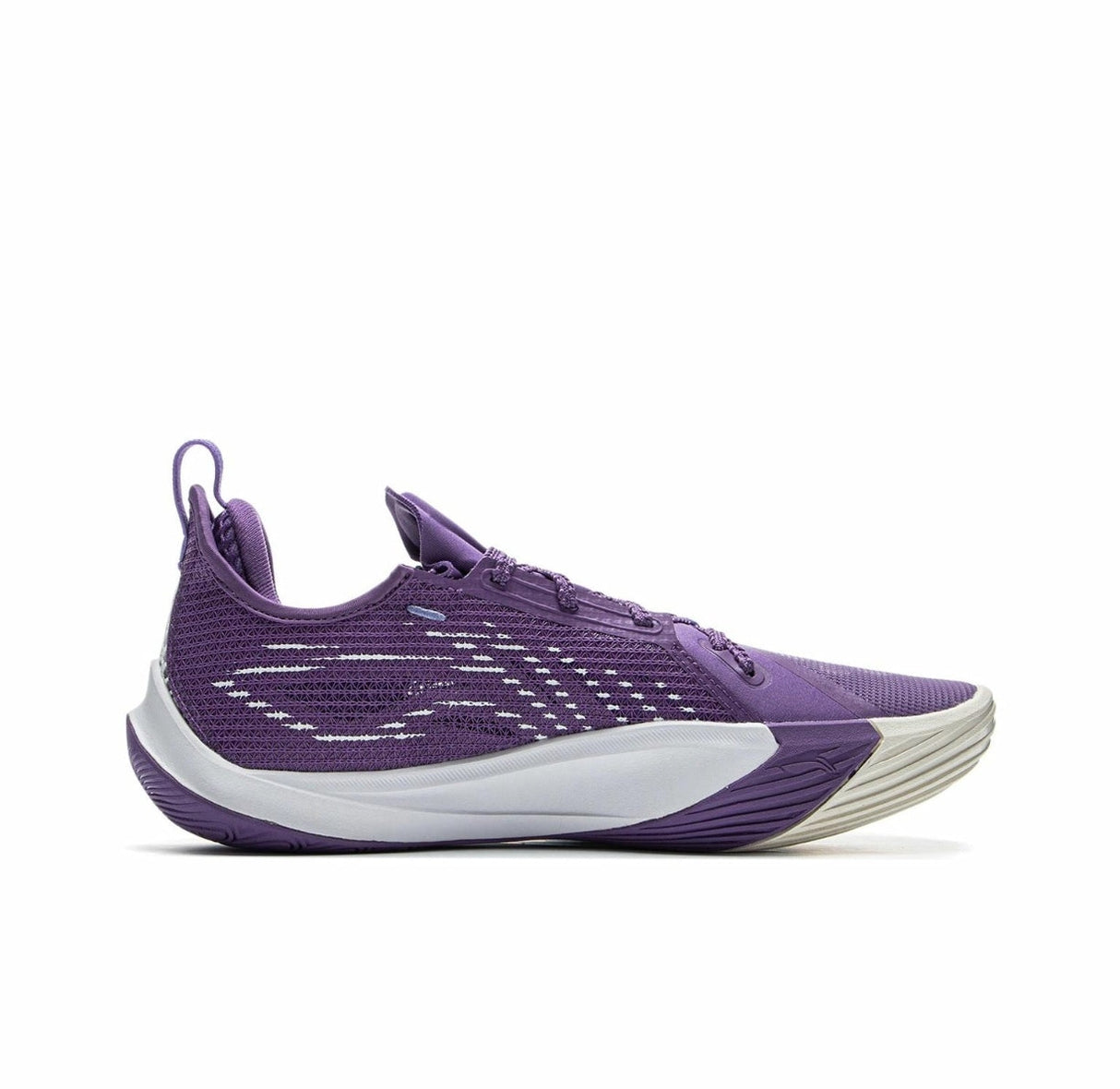 Li-Ning Sonic 13 Mineral Purple sneakers side angle showcasing design