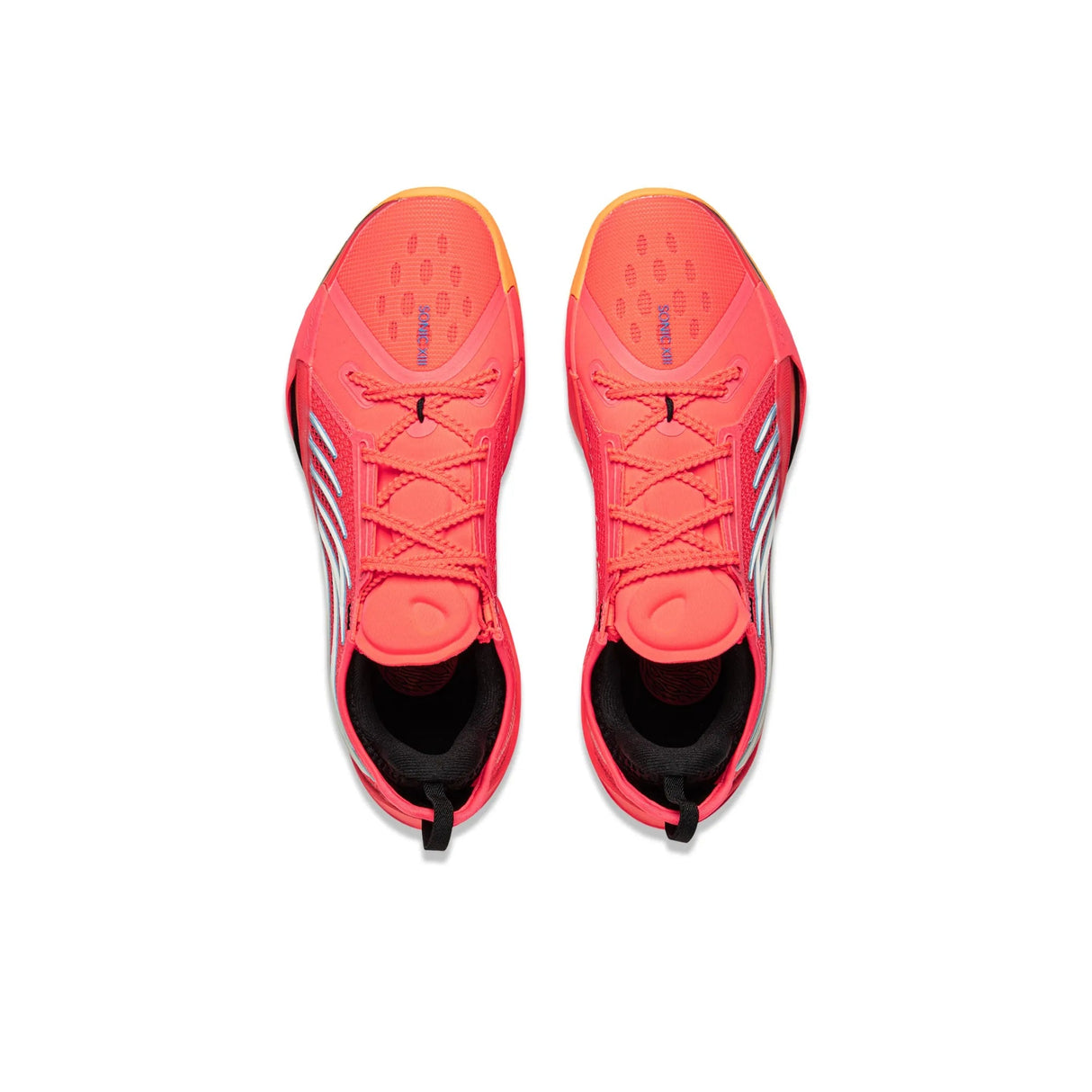 Top-down view of Li-Ning Sonic 13 Red basketball shoes