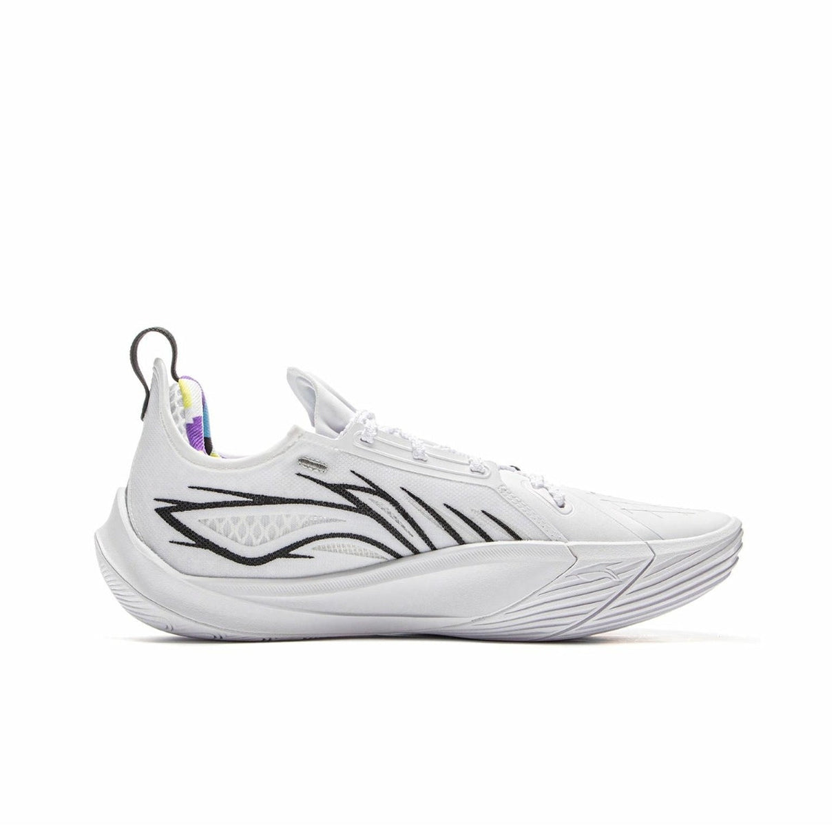 Li-Ning Sonic 13 Standard White sneakers side angle showcasing design