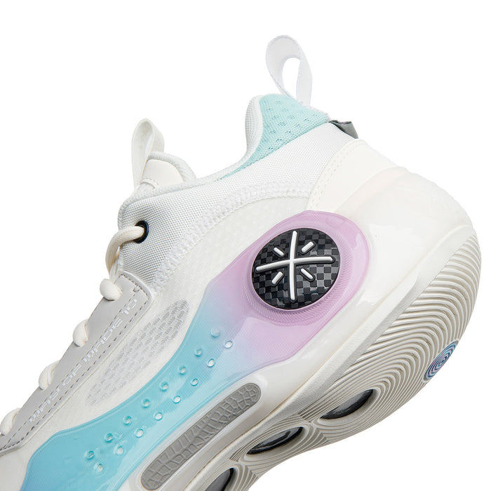 Way of Wade 10 Low Cotton Candy heel stability support section detail