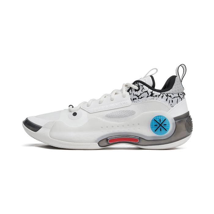 Way of Wade 10 Low Black Flash basketball shoes side view