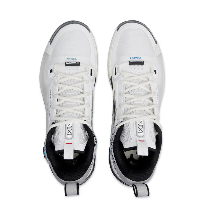 Top-down view of Way of Wade 10 Low Black Flash basketball shoes