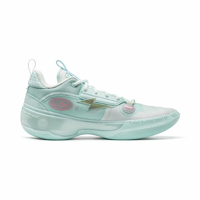 Li-Ning WOW 10s Low Mint sneakers side angle showcasing design