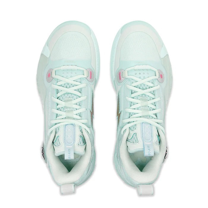 Top-down view of Way of Wade 10 Low Mint basketball shoes
