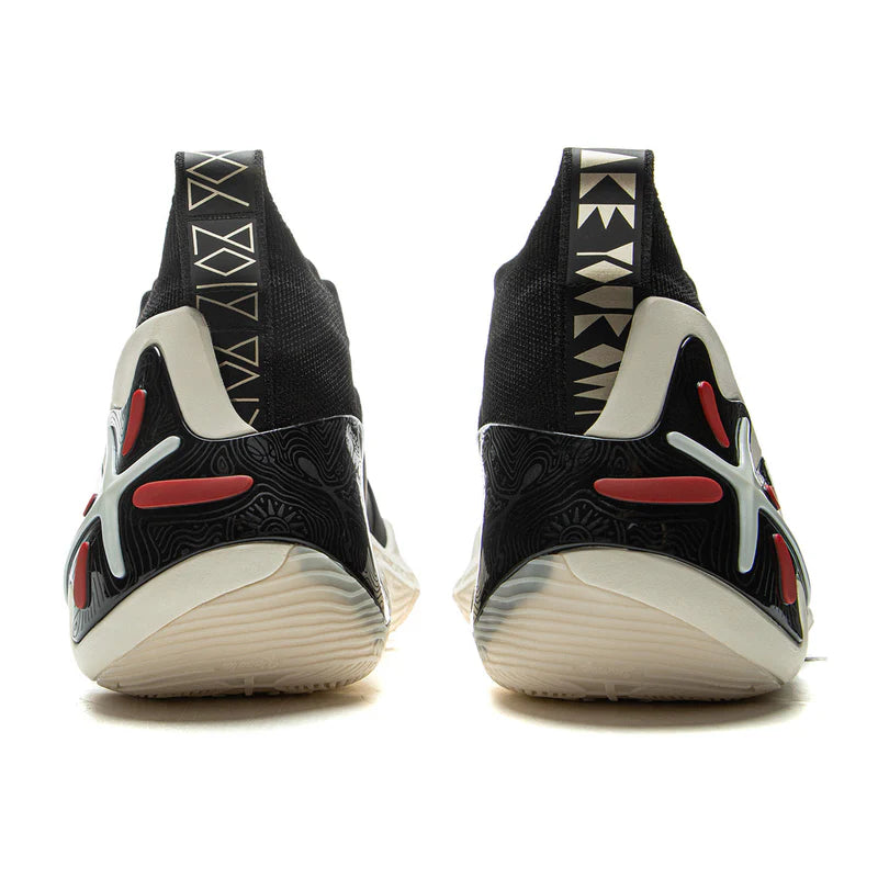 Way of Wade 11 Announcement heel view with Li-Ning logo