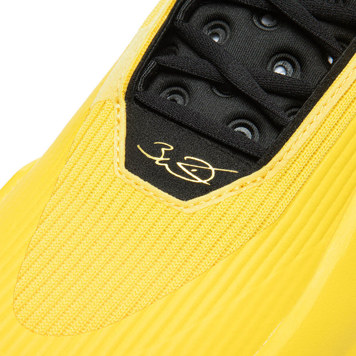 Li-Ning Way of Wade 11 Gold Purple upper material close-up