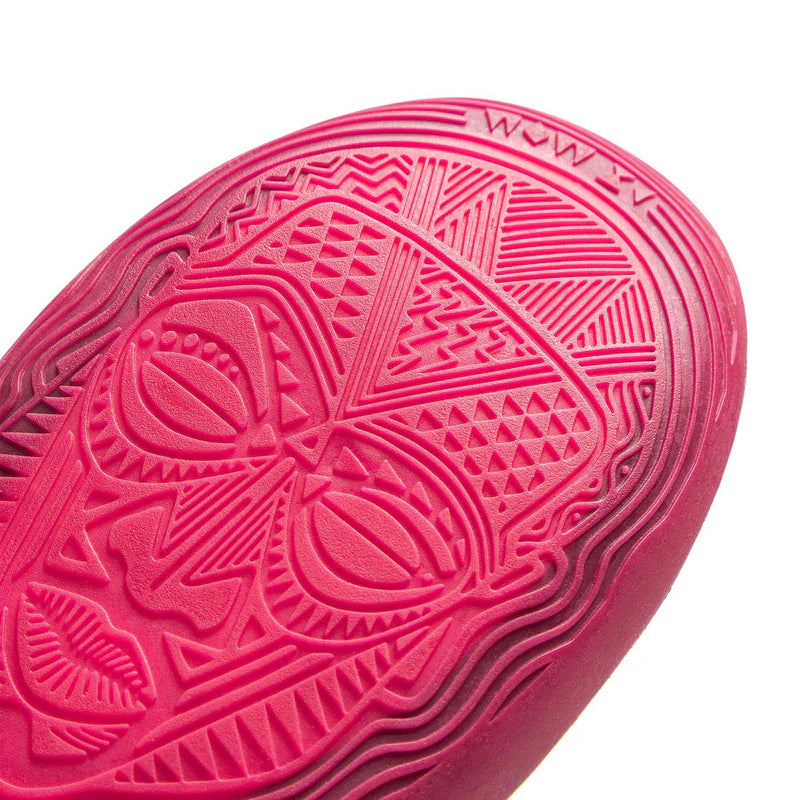 Li-Ning WOW 11 Sunrise outsole carbon plate detail