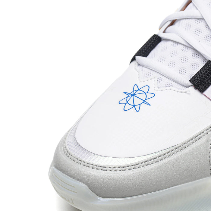 Li-Ning Wade All City 13 Interstellar upper material close-up