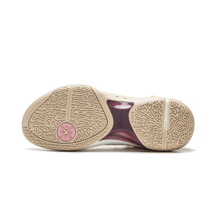 Way of Wade Shadow 6 Champagne outsole pattern detail