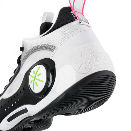 Way of Wade 10 Low 'Panda' Basketball Shoes