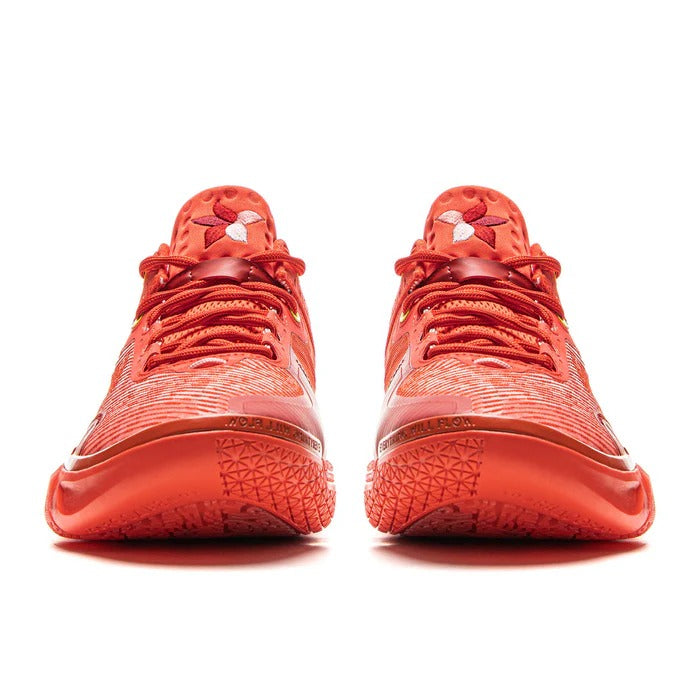 Close-up of Way of Wade Shadow 6 V2 Flower City toe box design